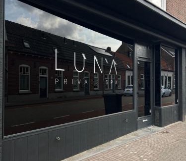 Eindhoven Apartamento | Romantische suite met jacuzzi & sauna - dichtbij stadscentrum