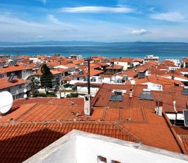 Polichrono Apartamento | Rona Vista Suites amazing seaview 1