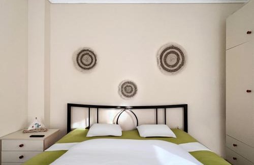 Polichrono Apartamento | Rona Vista Suites amazing seaview 1