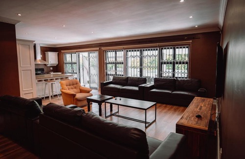 Rondebosch Casa | Rondebosch Luxury Living