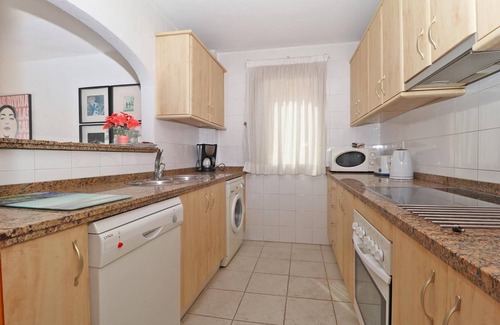 Benalmádena Apartamento | "Rooftop Paradise Apartment" con vistas al mar, piscina, Wi-Fi, aire acondicionado, terraza y jardín