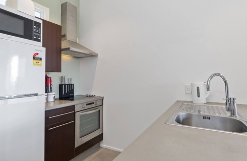 Mount Maunganui Cabaña | Retiro en la azotea - Mount Maunganui Holiday Home