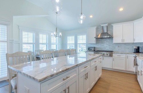 South End Casa | Rooftop Sunsets Ocean Glimpse Sleeps 10