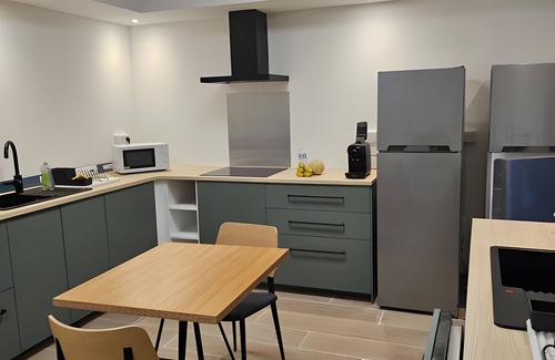 Salies-du-Salat Apartamento | Room 'Double Room' with Shared Terrace, Wi-Fi and Air Conditioning