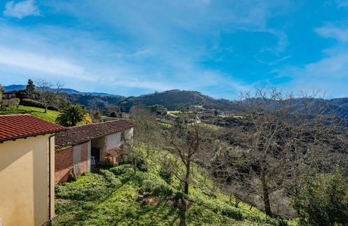 Pivierda Apartamento | Habitación 'Habitacion 2' con vistas a la montaña, Wi-Fi y aire acondicionado.