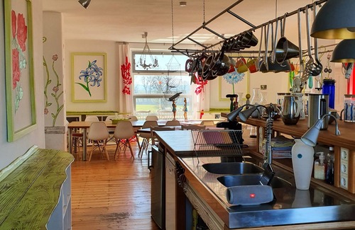 Schorrentin Otro | Enorme apartamento en una antigua casa señorial con mucho arte y diversión para niños.