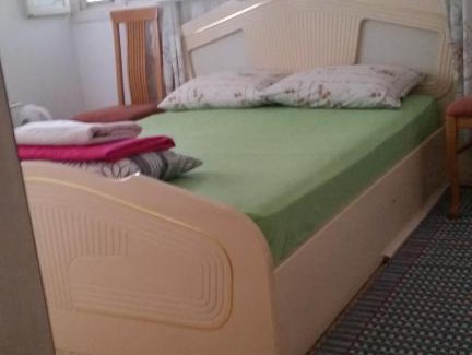 Bat Yam Casa | Room in Apartment on Balfour