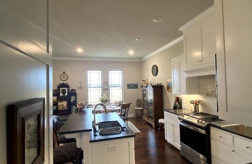 Maysville Casa | Room in Elegant home w/beautiful Countryside views