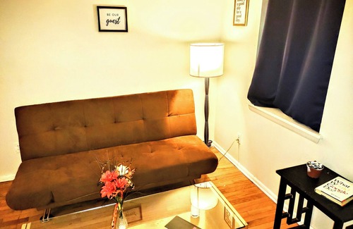Midtown-Edmondson Casa | Room in Guest Room - Cozy Bedroom Close to Downtown