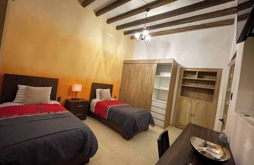 Centro histórico Casa | Room in House - Habitacion I Para 4 Personas 3 Camas