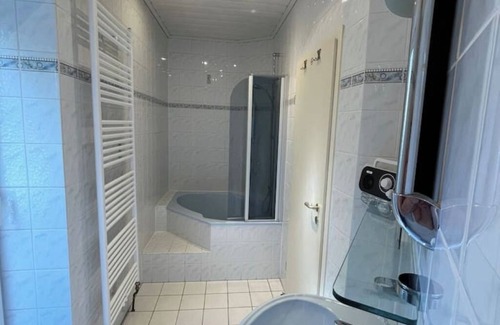 Idar-Oberstein Apartamento | Room in the center - Monteurzimmer