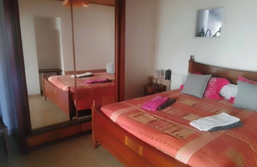 Coutras Cama Y Desayuno | Room L'îlot: table d'hotte, fishing label accommodation breakfast included