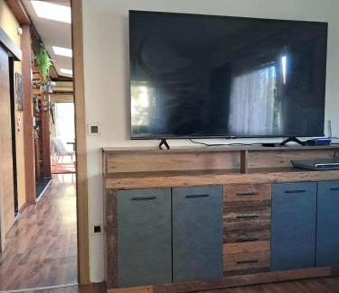 Zagorje ob Savi Hotel | Room Lovely in Rose resort in Ljubljana