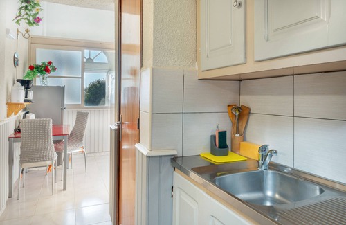 Panormos Apartamento | Habitación 'Maisonette Two Split Level No 5' con vistas al mar, Wi-Fi y aire acondicionado.