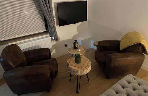 Landrecies Cama Y Desayuno | Room - Nature - Wellness and SPA