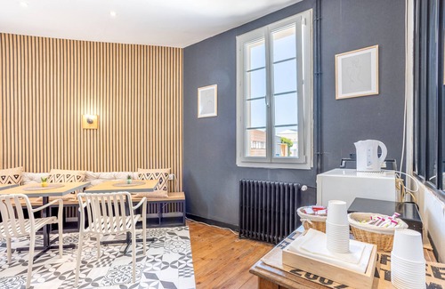 Chantonnay Apartamento | Room 'N°01' with Wi-Fi