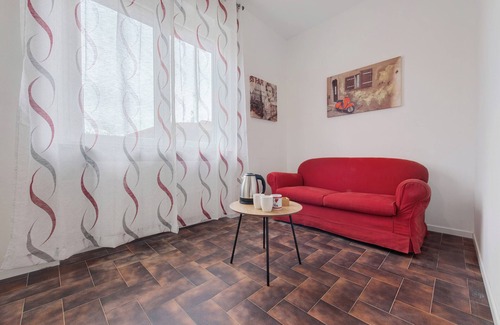Alzate Brianza Apartamento | Habitación 'Rossa' con terraza compartida y Wi-Fi