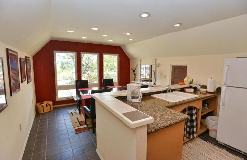 McCall Casa | Room with a View by Casago McCall - Donerightmanagement