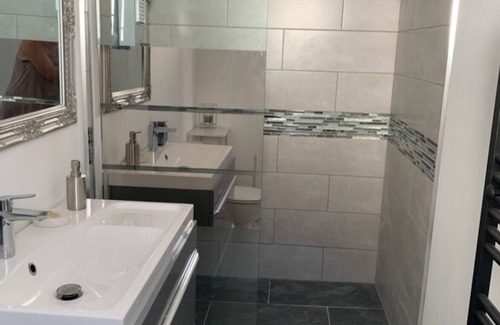 Allauch Cama Y Desayuno | Room with private terrace and TEMPUR bedding, SWIMMINGPOOL ACCESS