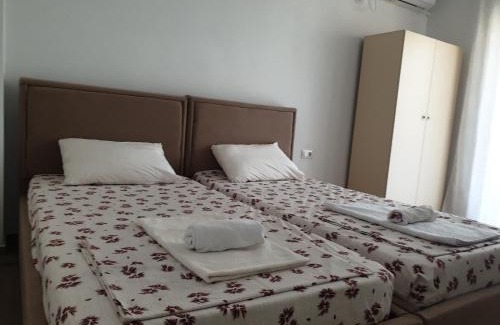 Dhermi Apartamento | Rooms by George