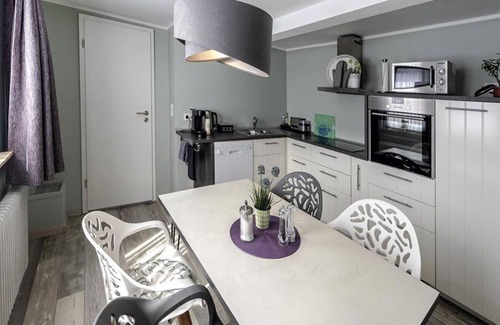 Rhens Apartamento | Rooms Eifel, Westerwald, Taunus - Haus Mittelrhein