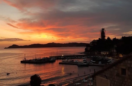 Lopud Island Apartamento | Rooms Milena - Double or Twin Room with Private Bathroom