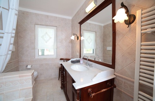 Palazzolo dello Stella Casa | ROOMS Suite Exclusive with swimmingpool - Agriturismo "Loggia degli Artisti"