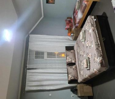 Subotica Apartamento | Rooms Zimmer Sobe Prenociste Smestaj Miljaim