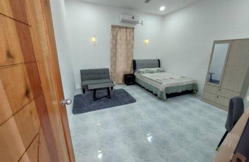 Kemasik Casa | Roomstay umi