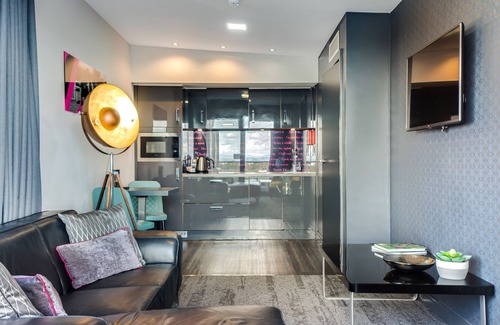 Chester Apartamento | Roomzzz Chester City
