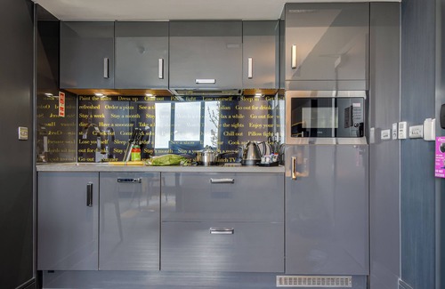 Chester Apartamento | Roomzzz Chester City