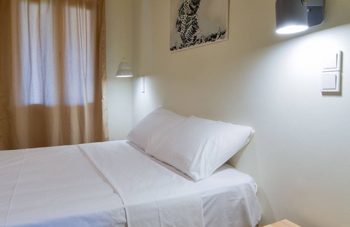 Kipri Casa | Rooster Guesthouse Rooms