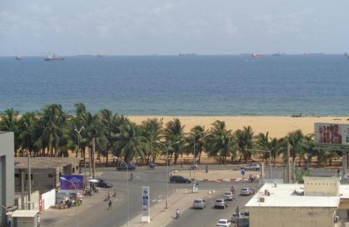 Lome Apartamento | Rosalie's Suites