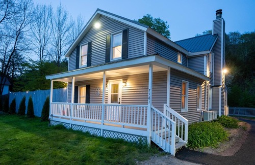 Roscoe Casa | Roscoe Retreat