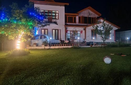 Brein Casa | Rose Bowl Guest House Homestay