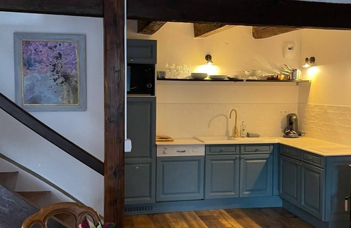 Saint-Martin-de-Bavel Casa | Rose Cottage