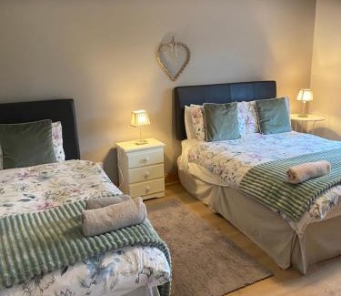 Killarney Casa | Rose Cottage