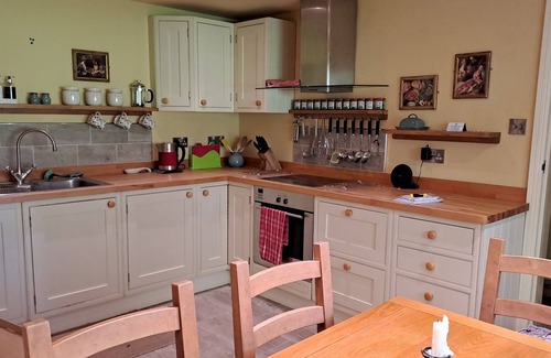 Kington Cabaña | Rose Cottage, Lyonshall