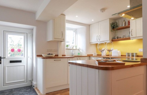 Clitheroe Cabaña | ROSE COTTAGE, romantic, character holiday cottage in Chatburn
