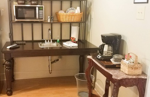 Gardner Cabaña | Rose Cottage-Suite-Bañera de hidromasaje-Rural-Balcón