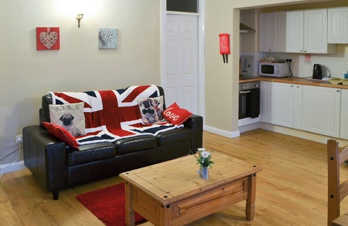 Acklington Cabaña | Rose Cottage - UK3283