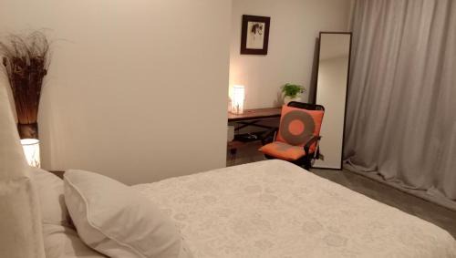 Waikuku Casa | Rose & Stream Retreat