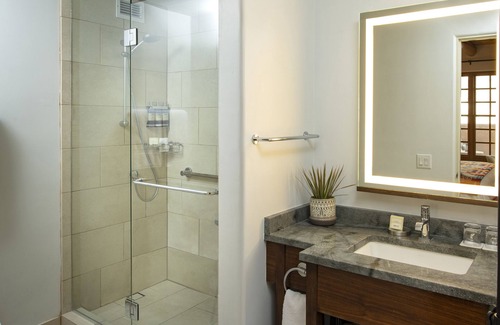 Downtown Santa Fe Hotel | Rosewood Inn of the Anasazi