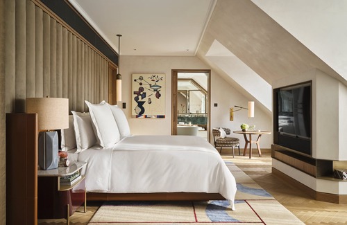 Kreuzviertel Hotel | Rosewood Munich