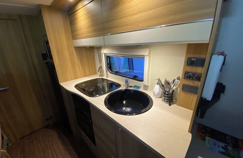 Rostrevor Cabina | Rostrevorvalley Caravan Experience Private Hottub