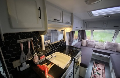 Newry Cabina | Rostrevorvalley Caravan Experience Private Hottub