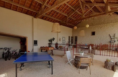Beaumont-du-Perigord Casa | Casa Rouge Tanin – Spa privado, naturaleza y encanto auténtico en una granj