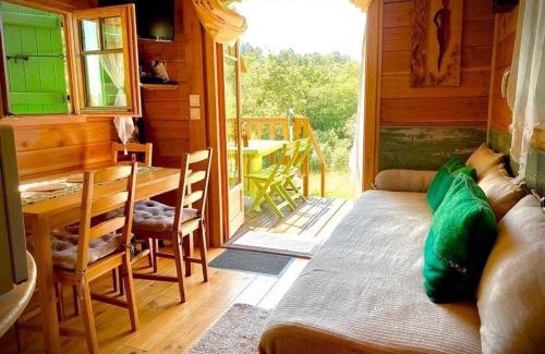 Cublac Chalet De Esquí | Roulotte au Domaine de la Moretie