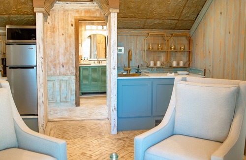 Round Top Casa | Round Top Retreat at The 303
