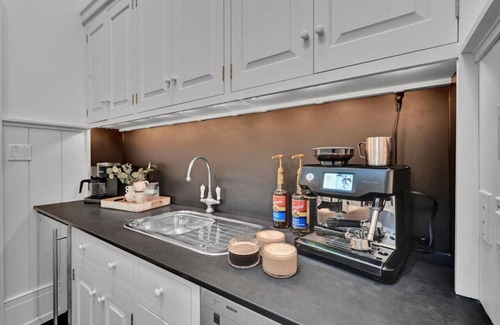 Wrightsville Otro | Roundtop Mansion Breathtaking View, Hot tub,Sauna, indoor Pool